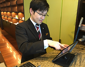 東京都千代田区 R社様(和食ダイニング) EasyPOS導入事例(タブレット)